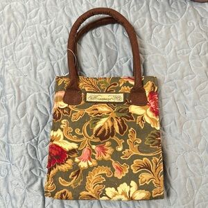 Floral Tapestry Handbag